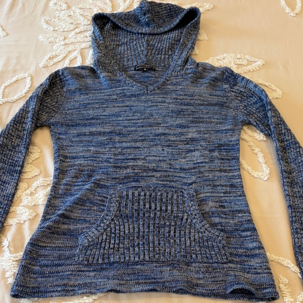 Multi Colored blue and white knitted v-neck hooded sweater pocket Size M